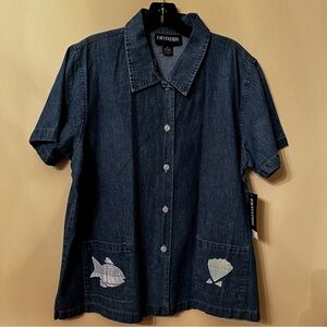 Excitation Denim Shirt with Fish and Shell Pockets Size XL